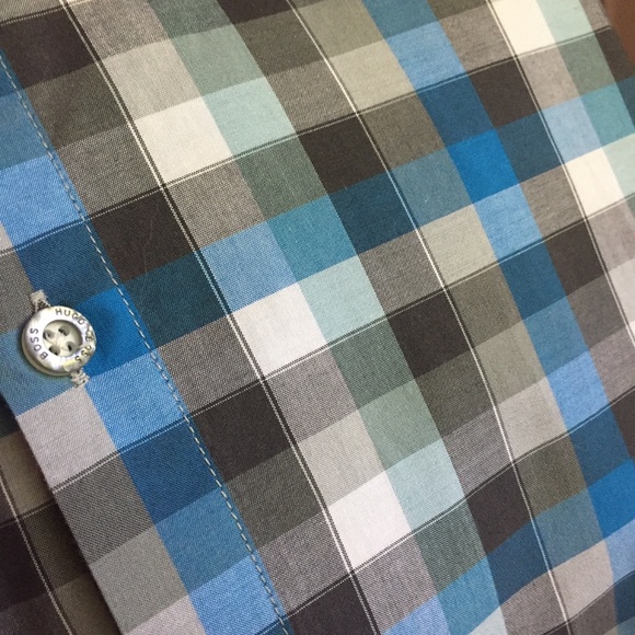 Hugo Boss button down - Picture 3 of 4